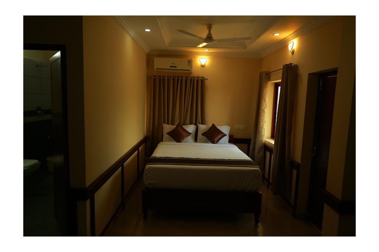Corridor Calicut Airport Hotel Kondotty Exterior foto